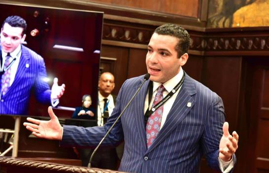 Diputado Charles Mariotti pide redefinir las prioridades del gasto en el Presupuesto