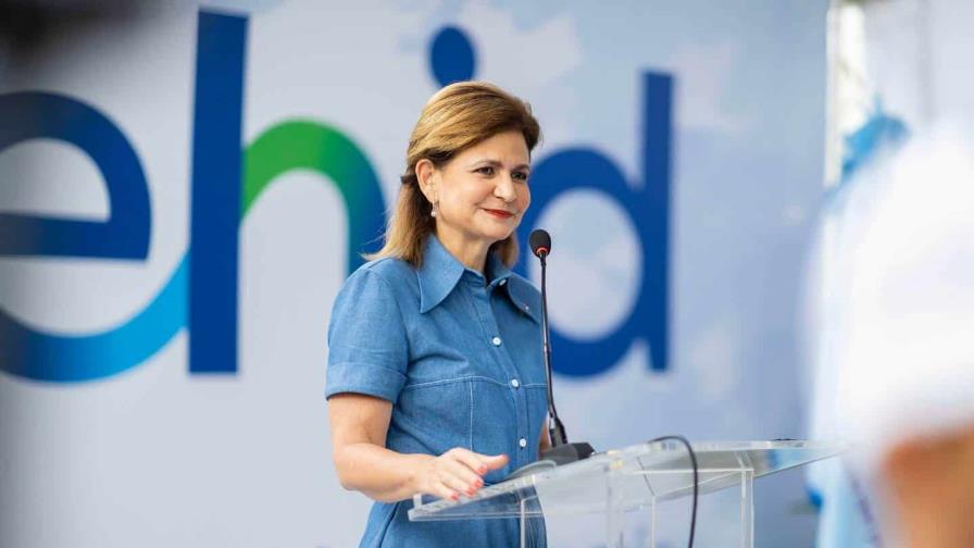 De la sobriedad a la versatilidad, la evolución del estilo de Raquel Peña De la sobriedad a la versatilidad, la evolución del estilo de Raquel Peña