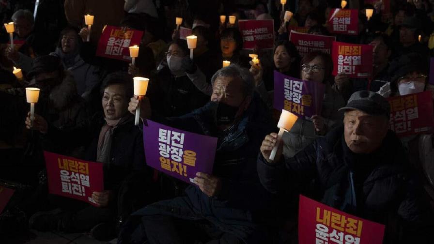 Crisis política en Corea del Sur: el Presidente Yoon Suk-yeol se aferra a su cargo Crisis política en Corea del Sur: el Presidente Yoon Suk-yeol se aferra a su cargo
