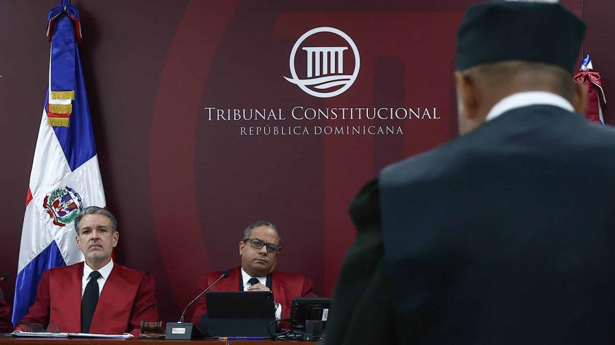 El Tribunal Constitucional se reserva el fallo de recurso contra reforma constitucional El Tribunal Constitucional se reserva el fallo de recurso contra reforma constitucional
